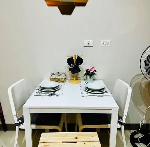 Apartment 10g Cozy At Park Mckinley West Near Venice Mall *