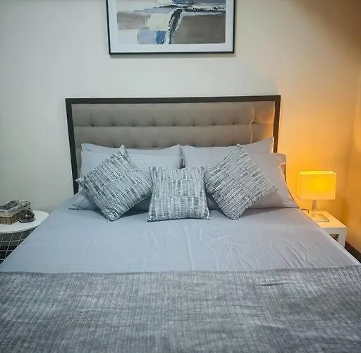 Apartment 10g Cozy At Park Mckinley West Near Venice Mall